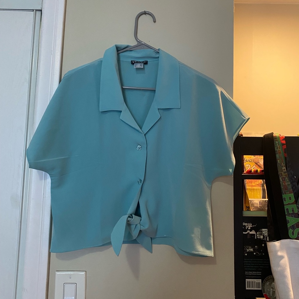 Light blue crop style blouse